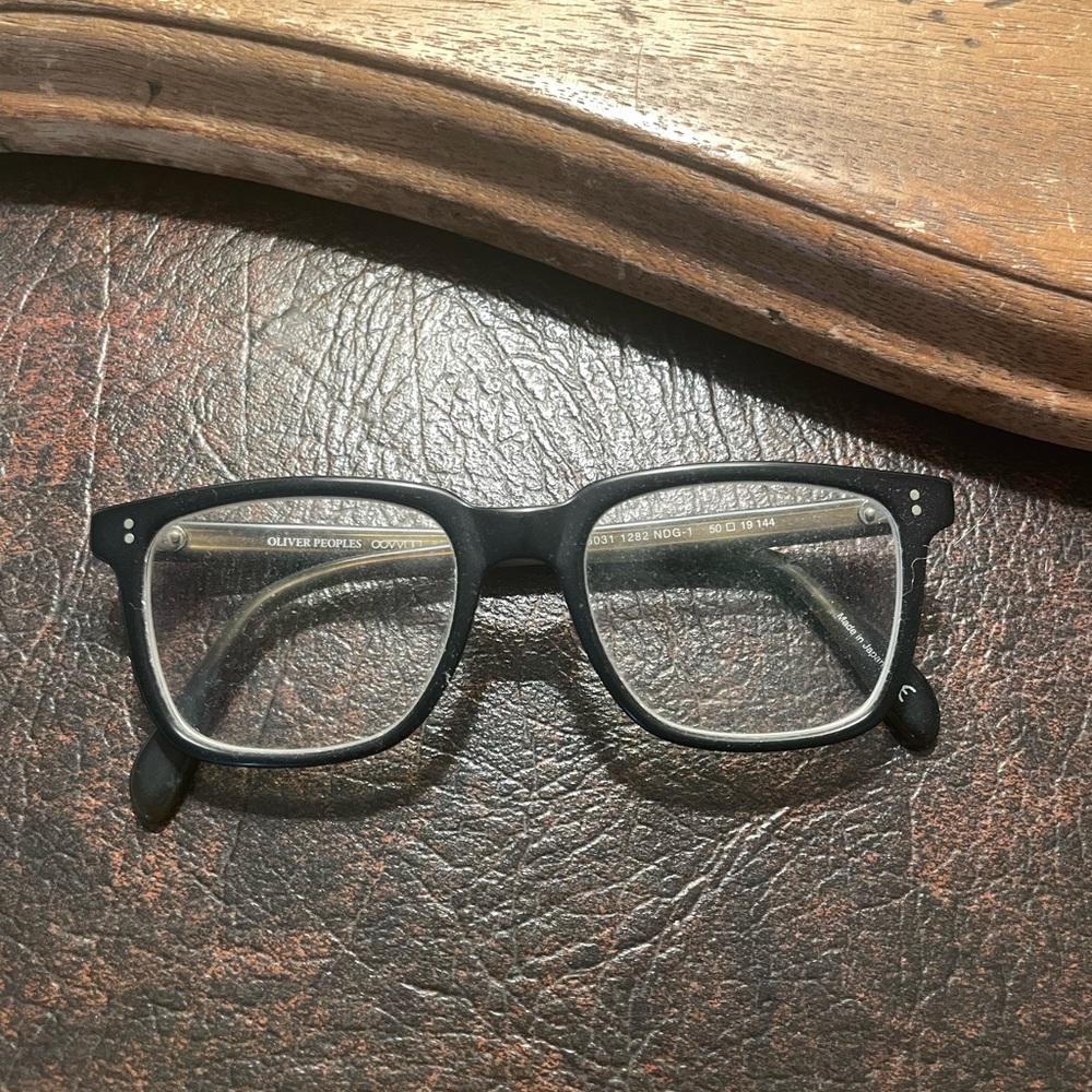 Oliver Peoples Black glasses
